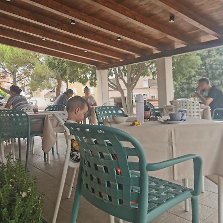 Elizabeta Deluxe Rooms Biograd Na Moru Zewnętrze zdjęcie